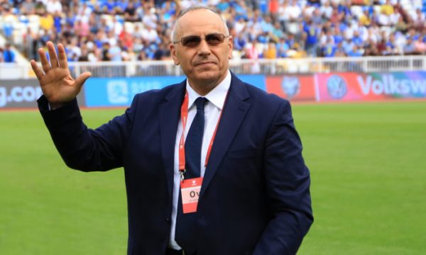 Kosova pritet ta bëjë të ditur emrin e trajnerit të mërkurën