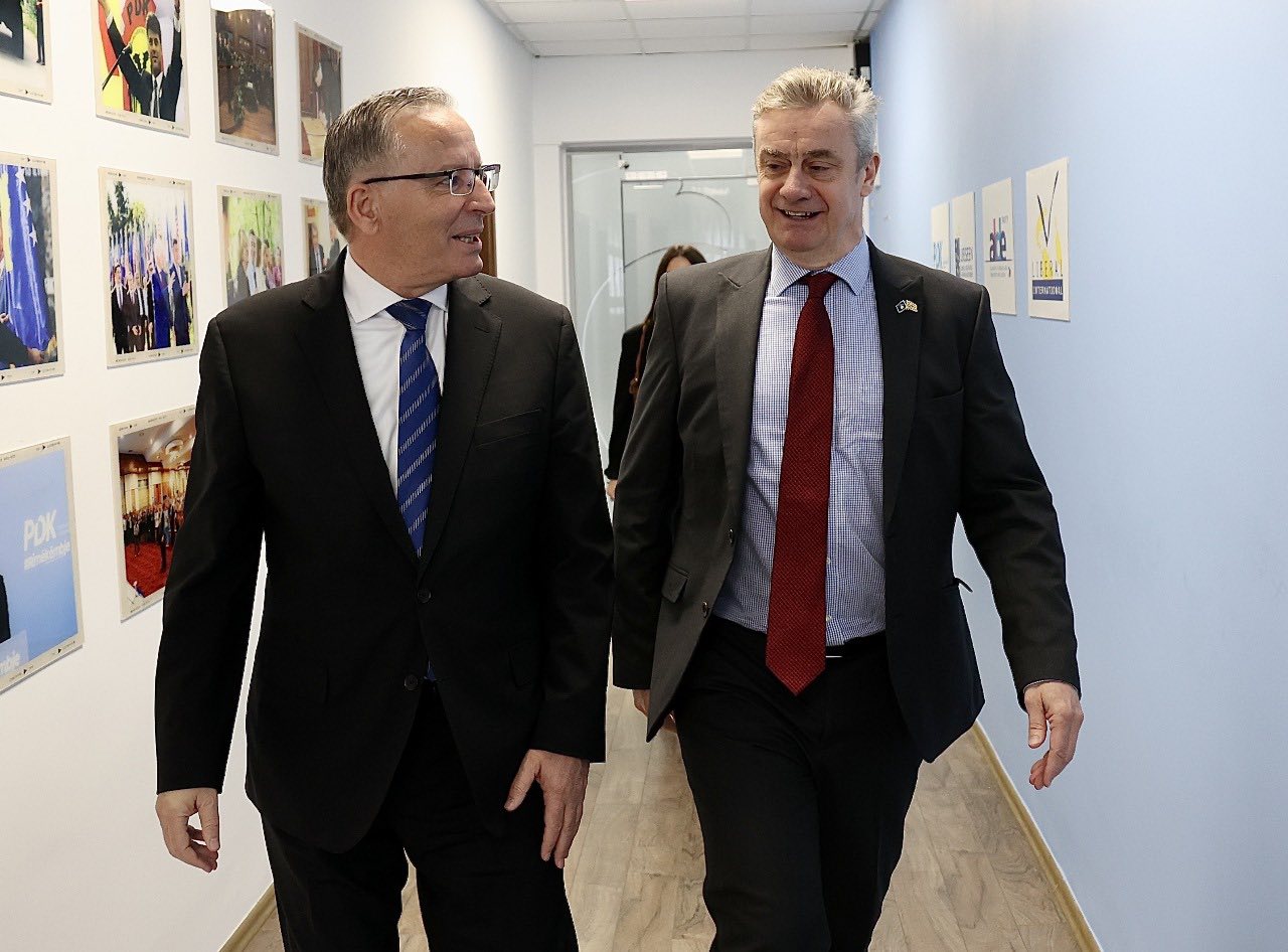 Hargreaves e takon Bedri Hamzën  e uron për postin zbulon edhe detaje tjera nga biseda