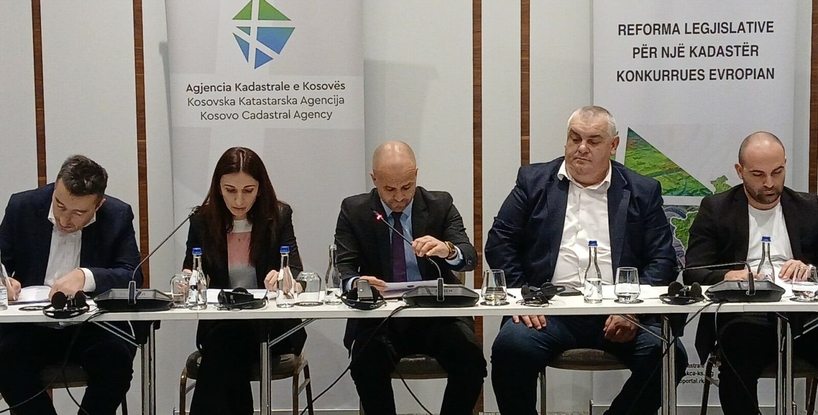 akk-prezanton-zhvillimet-e-fundit-ne-adresat-zyrtare-te-dhenat-hapesinore-dhe-ceshtjet