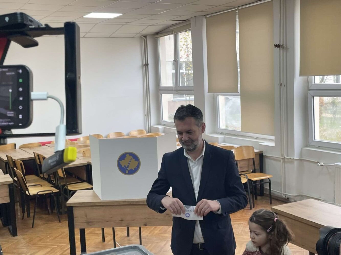 Çeku voton  Qyshdo që të jetë rezultati uroj që gjithçka e mirë t i pres qytetarët