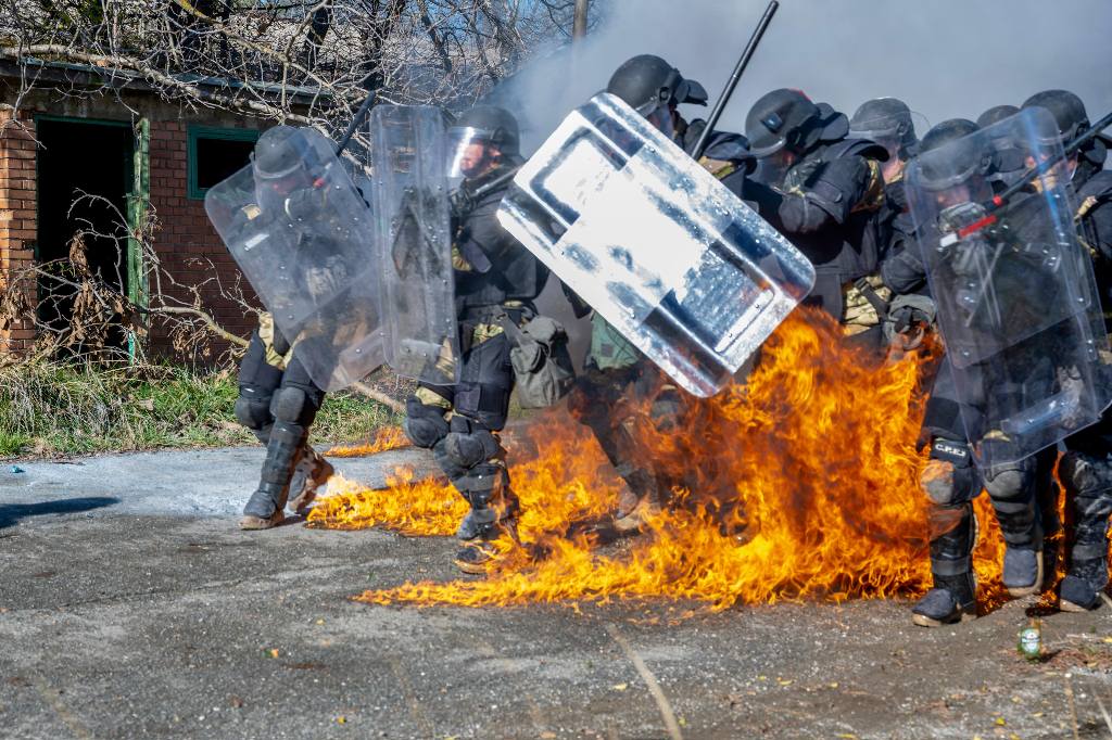 KFOR i  EULEX i dhe Policia e Kosovës me stërvitje të përbashkët kundër trazirave