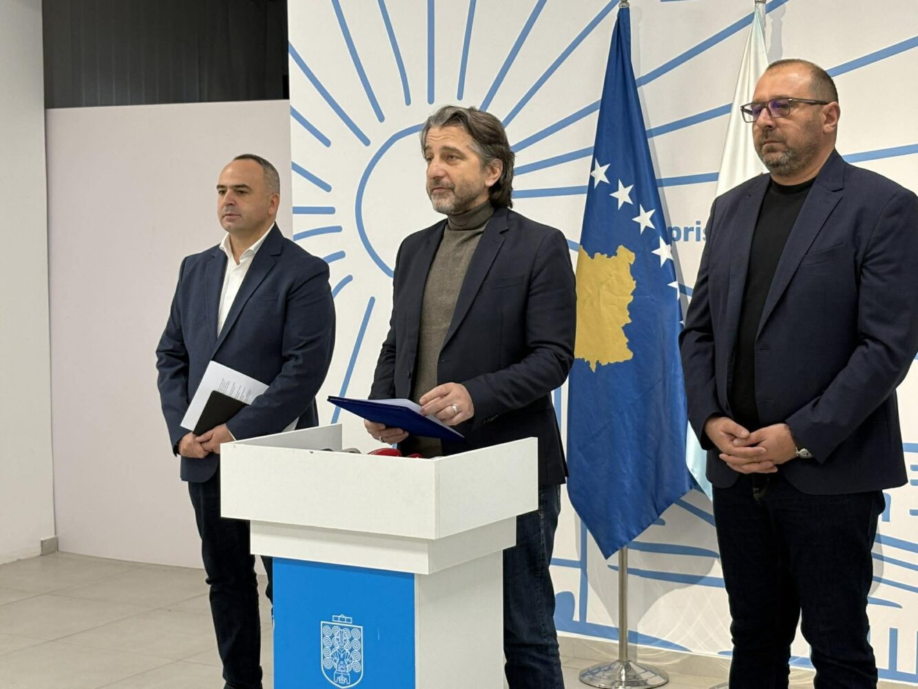 Përparim Rama  Bllokimi i të hyrave të Kryeqytetit s ka lidhje me Parlamentin  por me lojëra politike