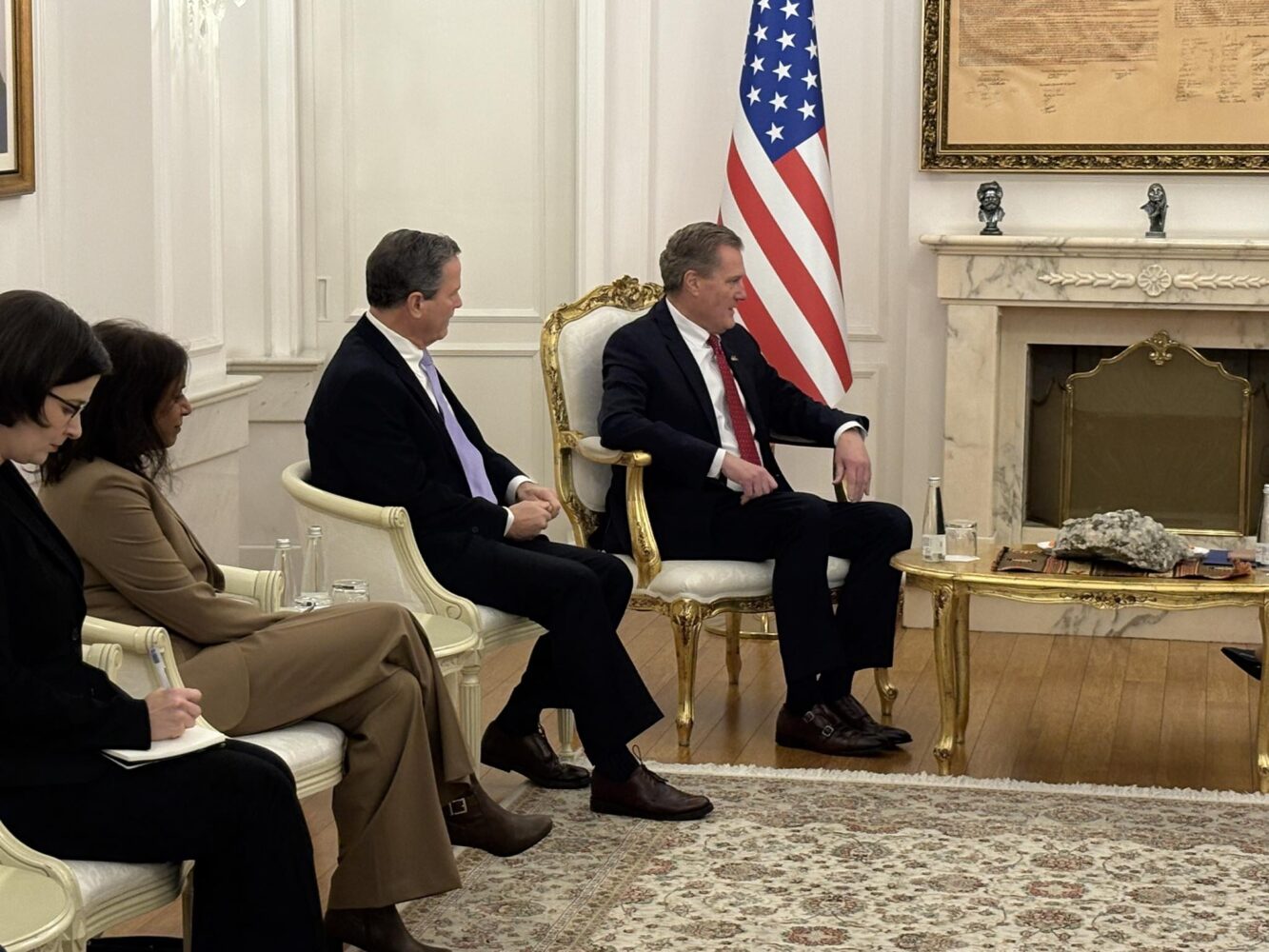 Presidentja Osmani takohet me një delegacion të kongresit amerikan