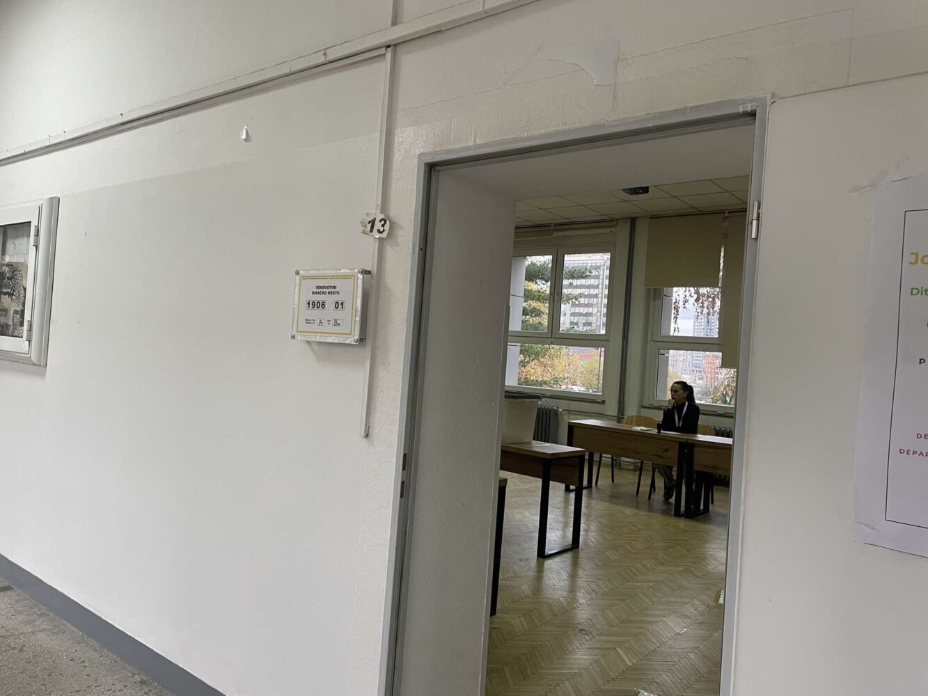 Hapet qendra e votimit në Fakultetin Filologjik  në Prishtinë garon Rama e Çeku