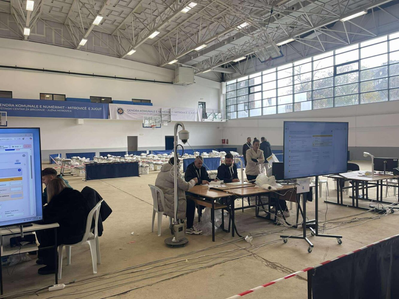 Verifikohen rezultatet e 75 vendvotimeve në Mitrovicë të Jugut