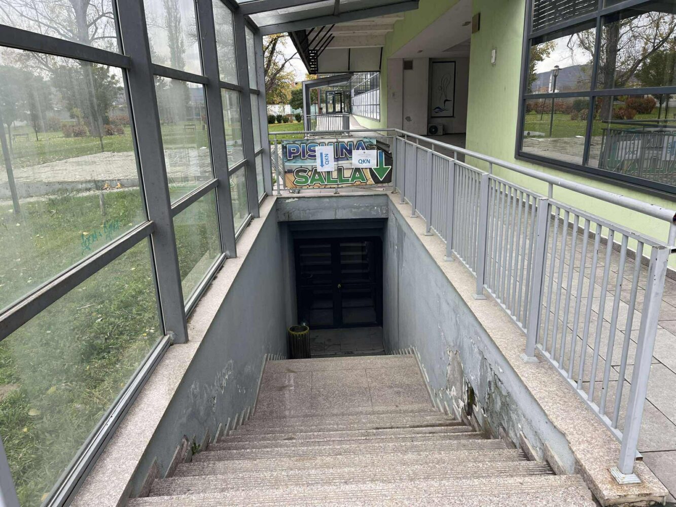 Dyshimet për fletëvotime që çuan në mbyllje të Qendrës Komunale të Numërimit në Mitrovicë