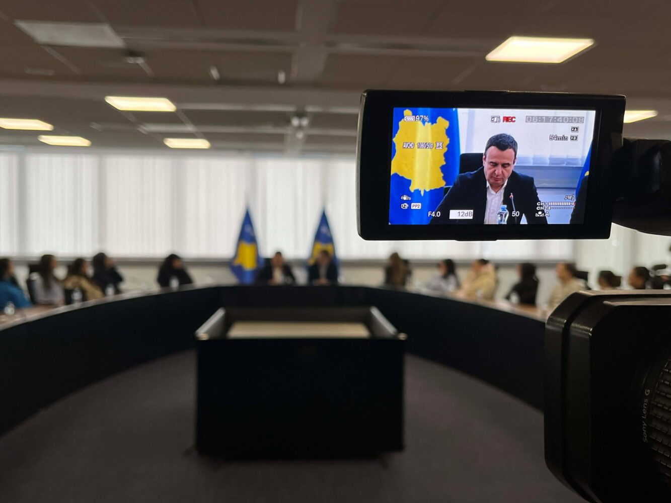 Prezantohet Bursa e Mobilitetit për qasje të barabartë në arsim  Kurti  Do ta dyfishojmë buxhetin për bursa