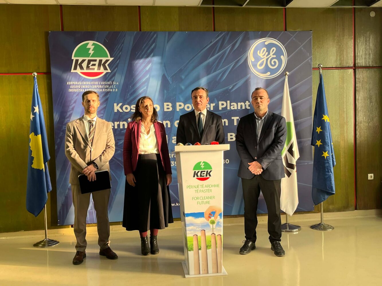 Kurti pas vizitës në KEK  Tri njësitë e termocentraleve në funksion  kemi energji të qëndrueshme