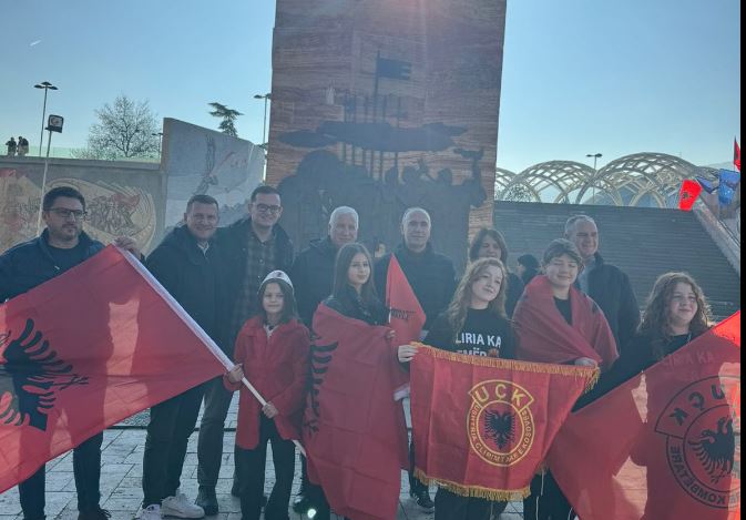  Çlirimtarët duhet të nderohen  jo të gjykohen   Shkupi gati për protestën për çlirimtarët