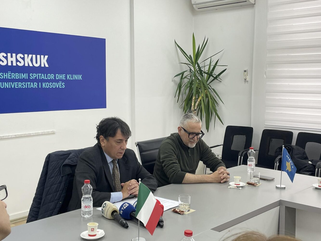 italia-dhuron-30-paleta-dezinfektues-per-qkuk-ne-ne-vlere-80-mije-euro