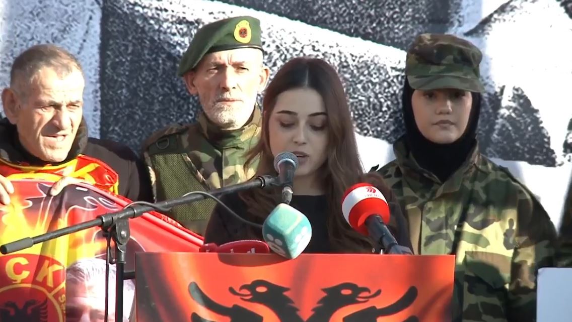 Vajza e komandant Strugës nën emocione kërkon liri për çlirimtarët  UÇK ja nuk ishte ushtri krimi  por ushtri e lirisë