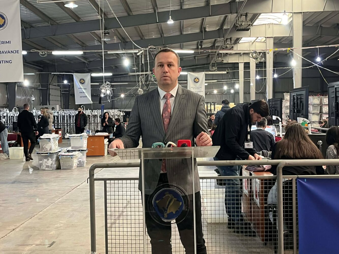 Elezi  Fillon numërimi i votave nga 29 përfaqësitë diplomatike