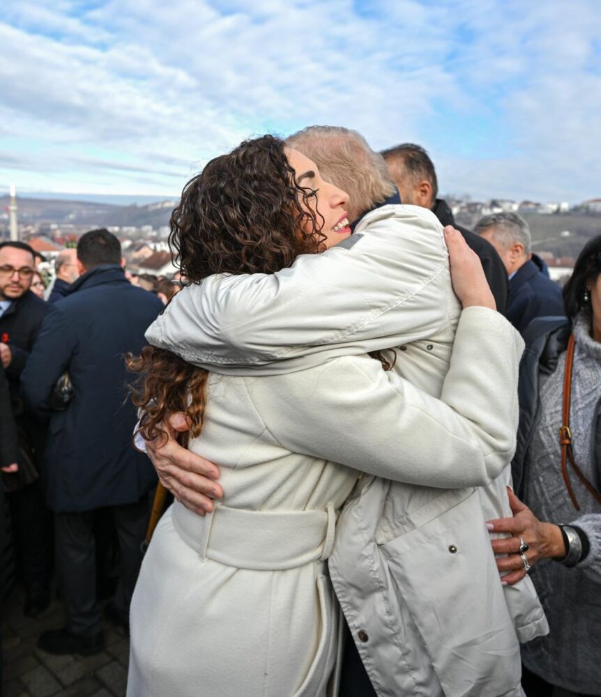 Osmani  Kujtimi i Reçakut flet për drejtësi dhe liri