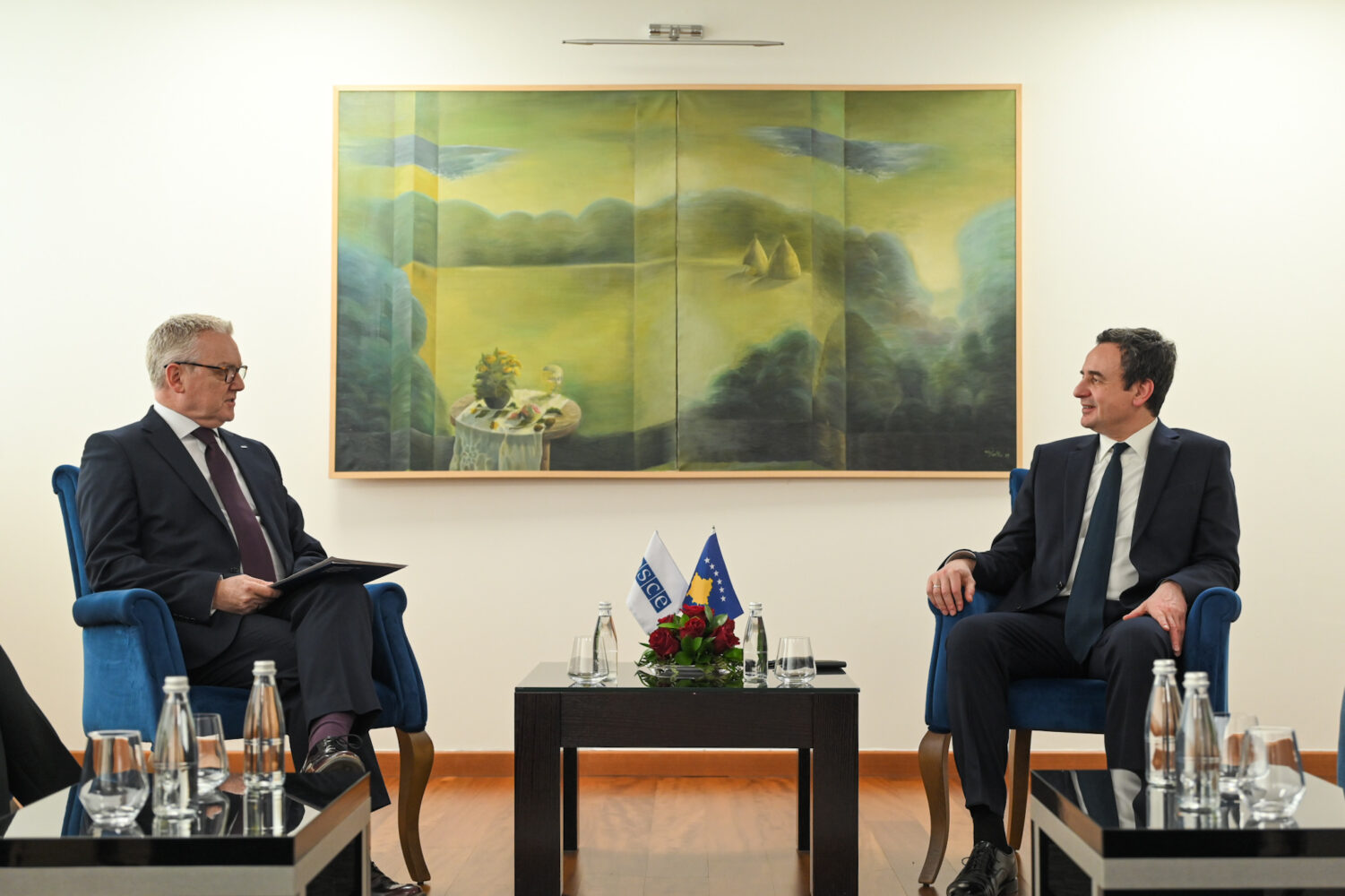 Kurti priti në takim Shefin e Misionit të OSBE së në Kosovë