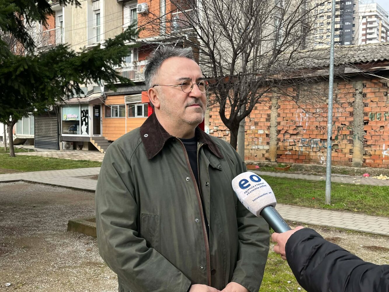 Dialogu Kosovë Serbi në pikë kritike   sfidat  e qeverisë së re