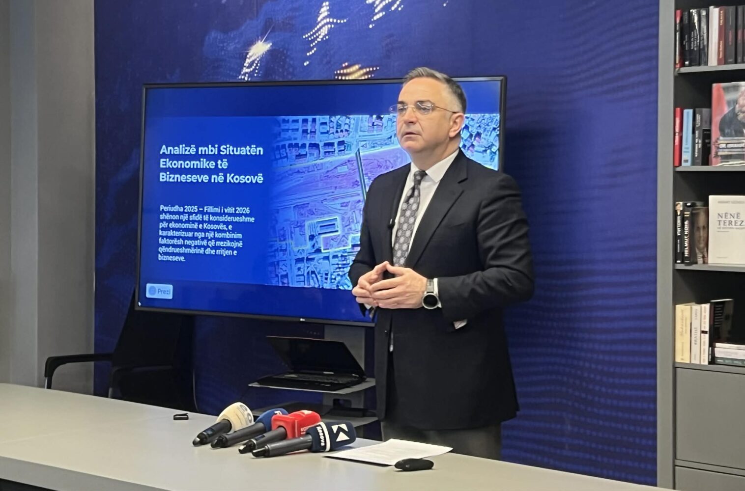 Tahiri i AAK së për pushtetin  Skandal pas skandali