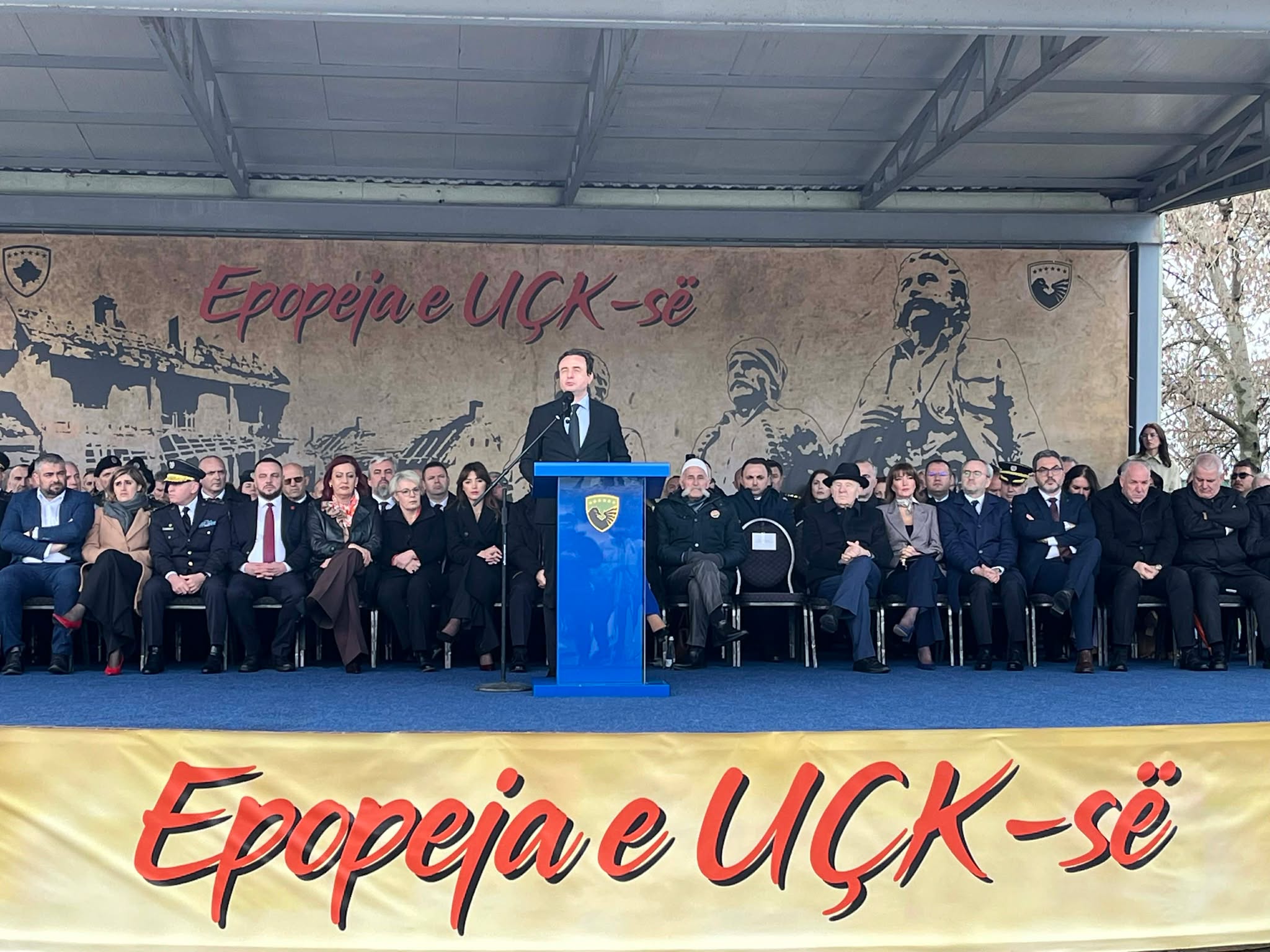 Kurti në kazermën “Adem Jashari: Populli e ka UÇK-në e UÇK-ja e epopenë e saj