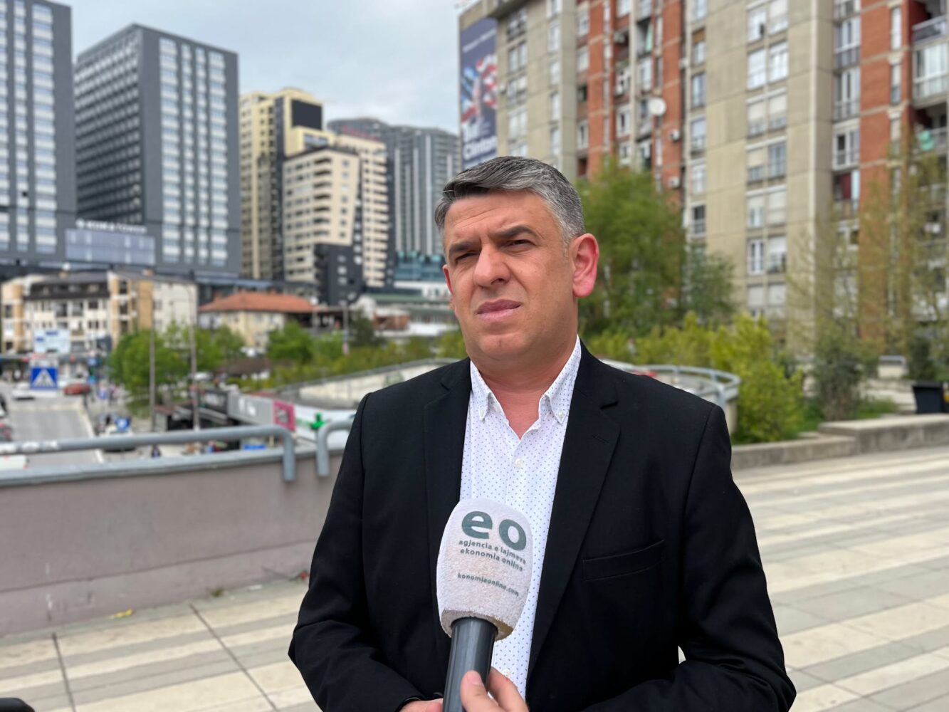 Maloku  VV vazhdon të refuzojë kompromisin politik