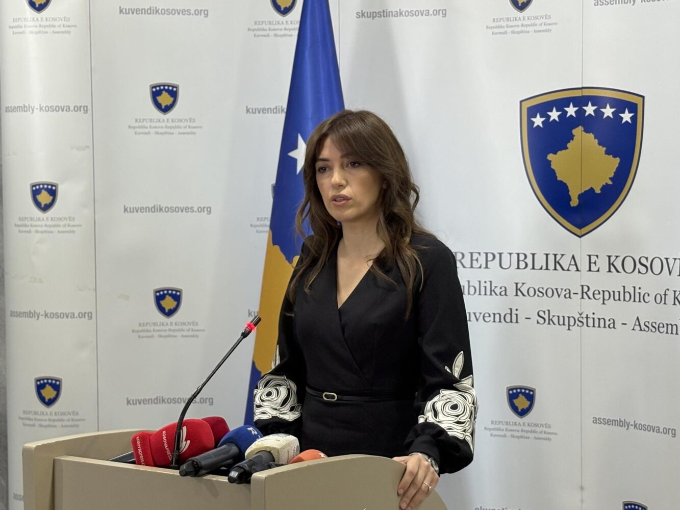 Haxhiu  Bordi i Paqes më 27 prill në Kuvend