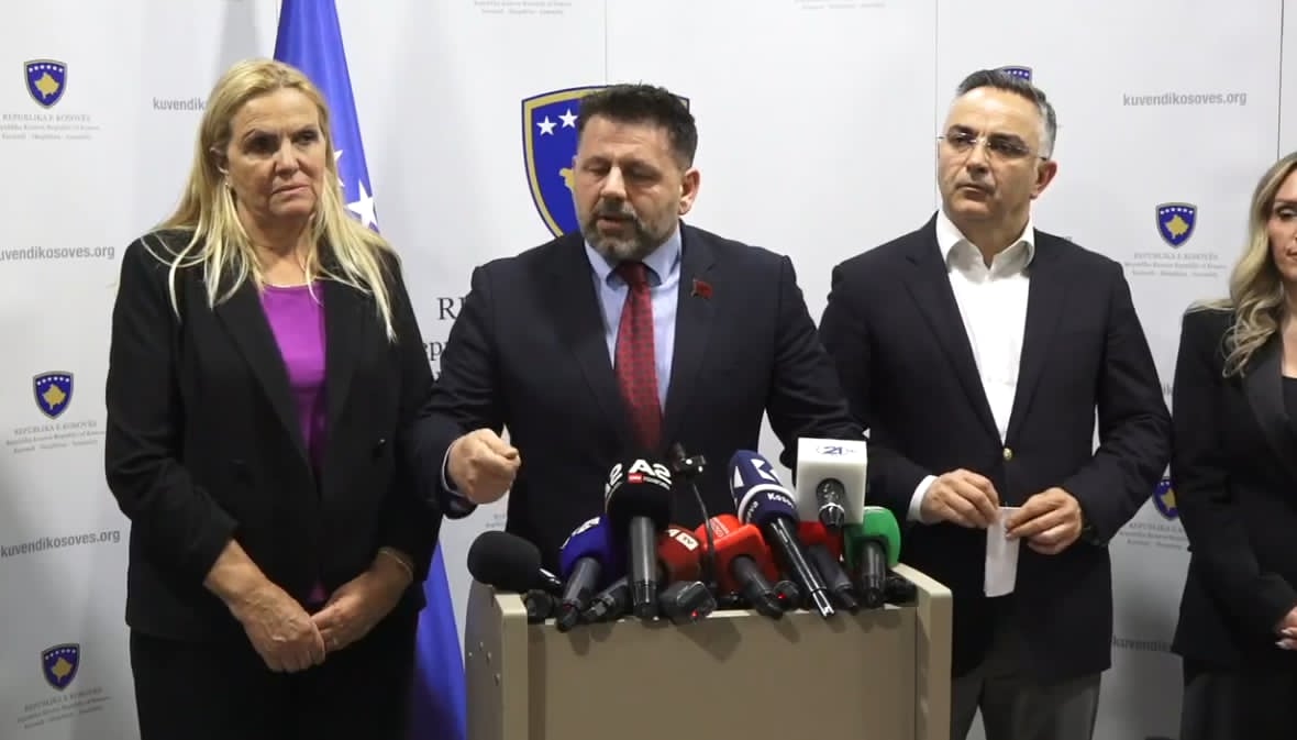 Bekë Berisha  Kurti veç është tu përça  nëse ia ndërpremë Kosova do të ecë përpara