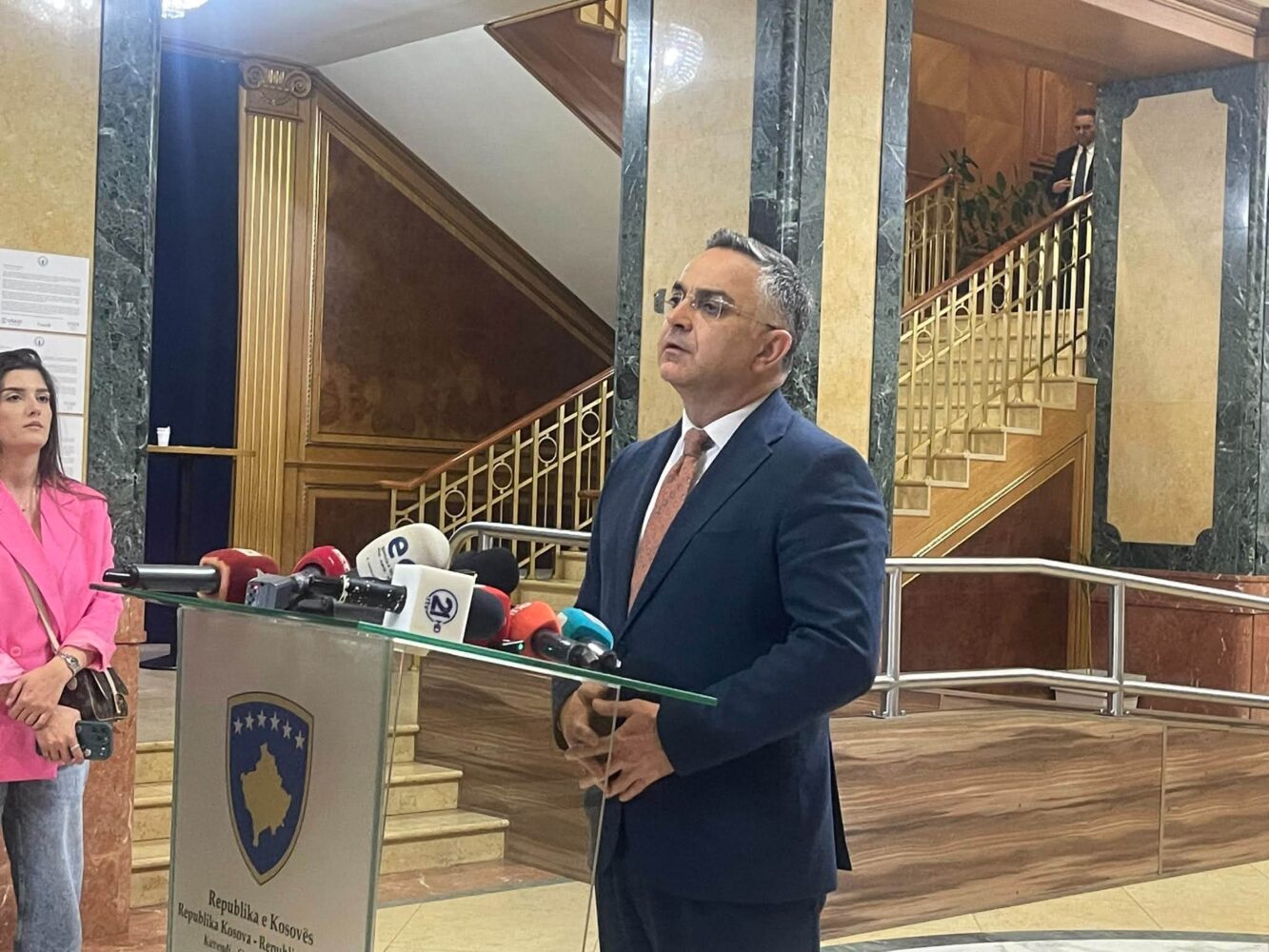 Tahiri  Seanca për presidentin ishte antikushtetuese dhe tentim për grusht shtet
