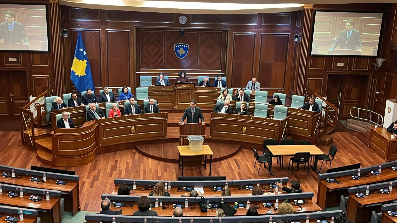 Murati qytetarëve për opozitën  Kur të vijnë për t ju kërkuar votën  pyetini pse duhet t ju votojmë