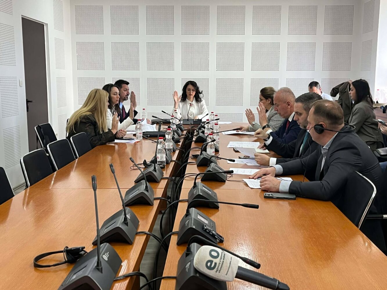 Komisioni për Punë të Jashtme miraton draft   planin e punës për sesionin pranveror