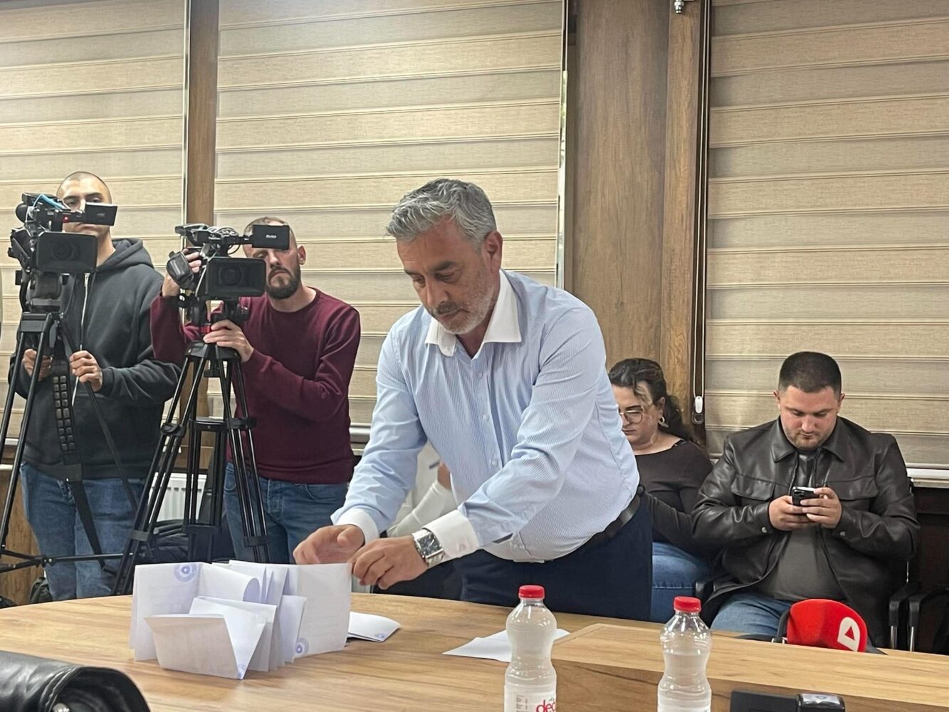 Dështon zgjedhja e kryesuesit të KGJK së në raundin e parë