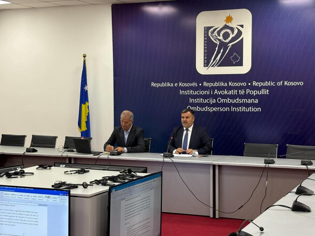 Gjyqi në Hagë  Avokati i Popullit nxjerr raportin   kërkon drejtësi nga Dhomat e Specializuara