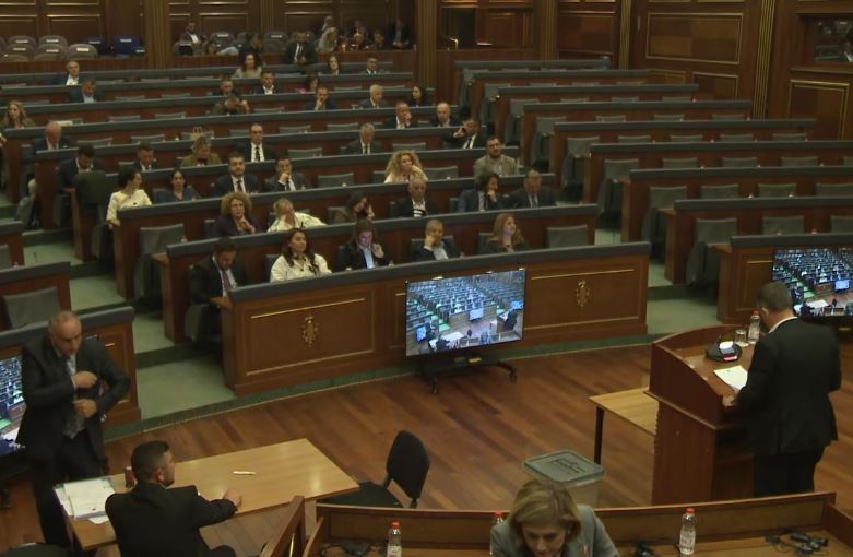 Nuk ka president as sonte  seanca vazhdon nesër në ora 10 00