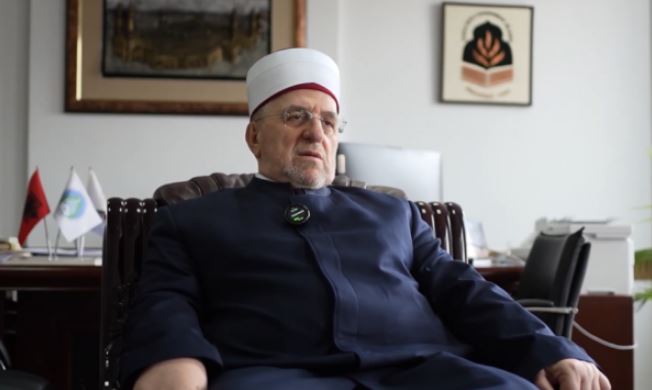 Tërnava  Dikujt s po i pëlqen harmonia ndërfetare te ne  me thirrjet për konvertimet po bëhet thirrje për urrejtje mes kombit shqiptar