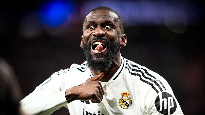 E bind Jose Mourinhon  ylli i Real Madridit rinovon edhe për dy vite