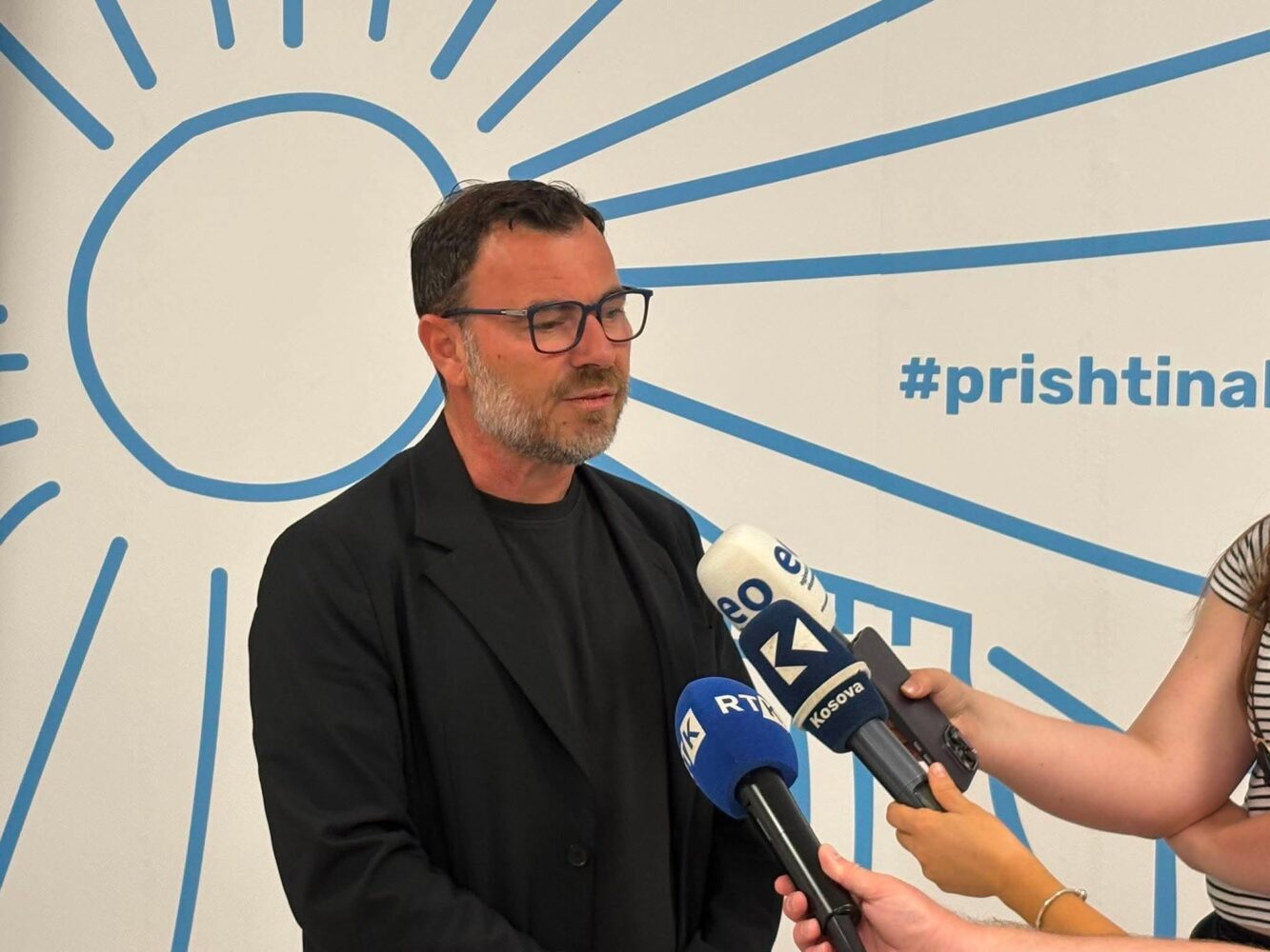 Braha  I bëj thirrje Qeverisë që ta ndalë bllokadën për Komunën e Prishtinës