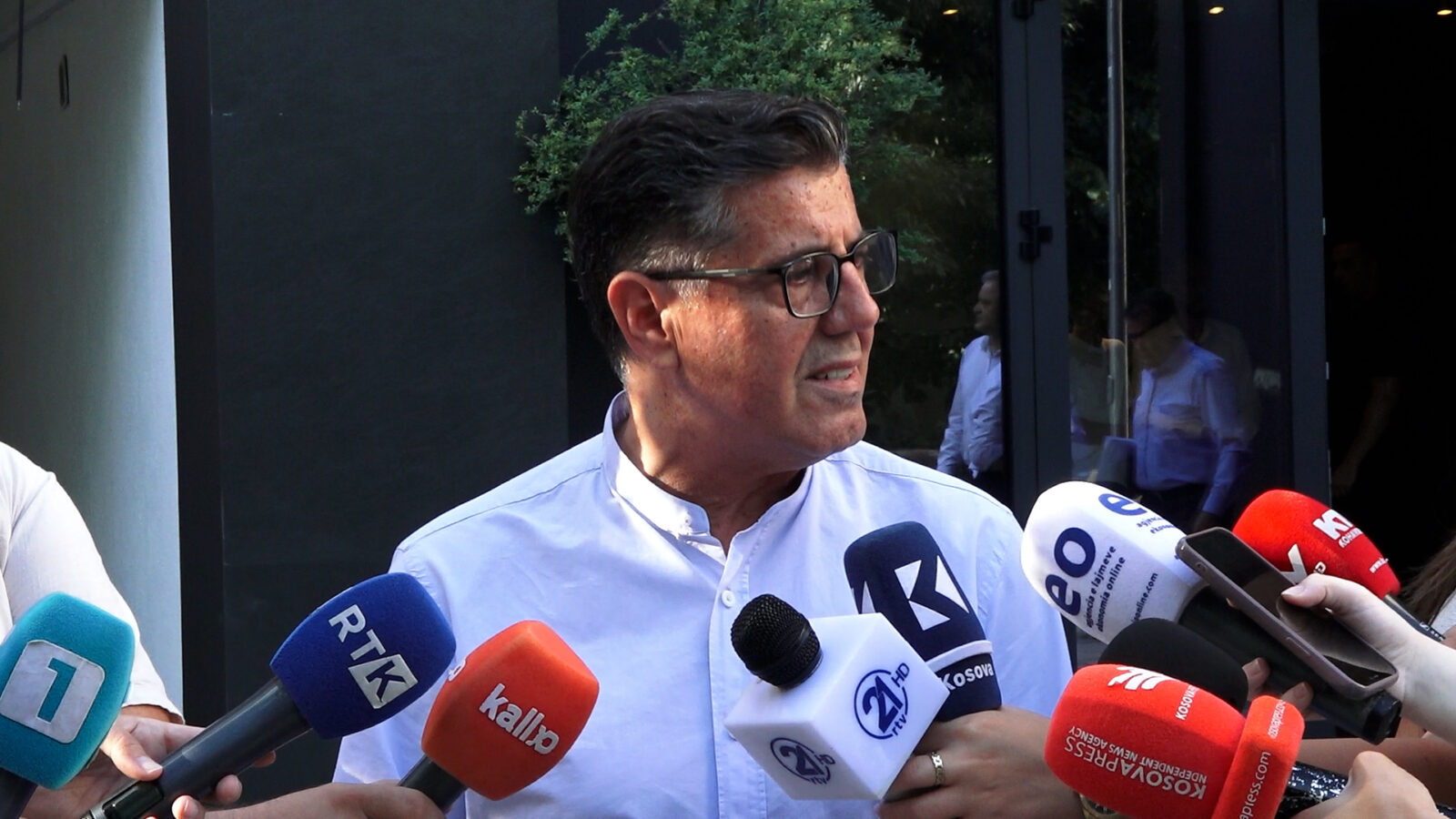 Haziri  LDK ja ka nisur debatin e brendshëm paszgjedhor  nuk kemi marrë asnjë ftesë për takim