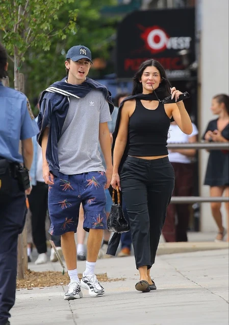Kylie Jenner dhe Timothee Chalamet të pandashëm në shëtitje romantike në New York