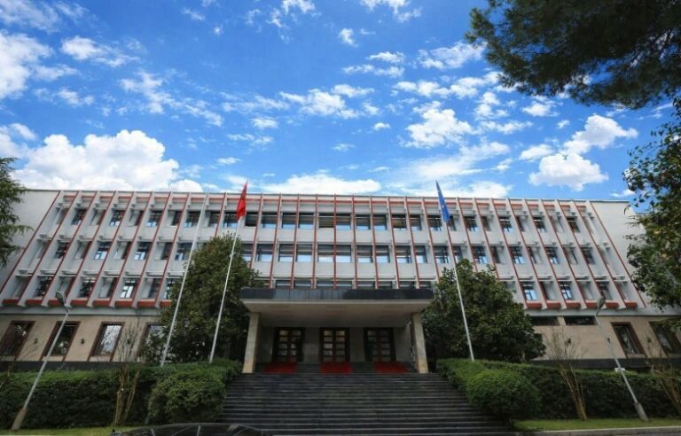 MPJ e Shqipërisë reagon për gërmimet në Kalludër: Qëndrojmë përkrah Kosovës