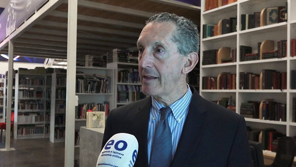 Joseph  Qytetarët duhet t i ndëshkojnë liderët që nuk arrijnë konsensus  ngërçi parlamentar po e dëmton Kosovën