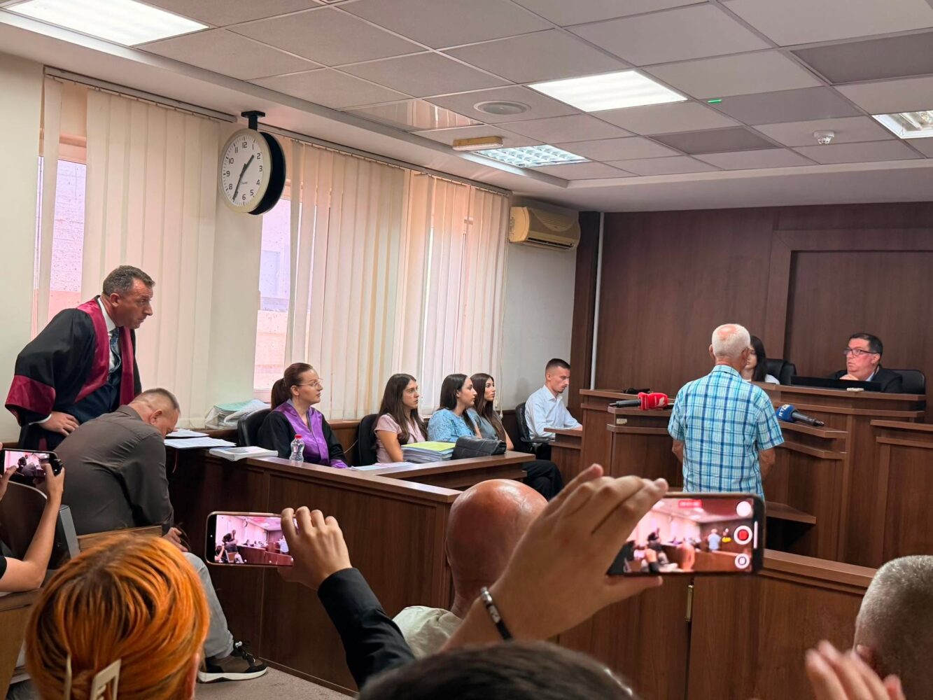 Eqrem Avdullahu pranon fajësinë për kanosjen ndaj Hysni Gucatit  aktgjykimi më 23 korrik