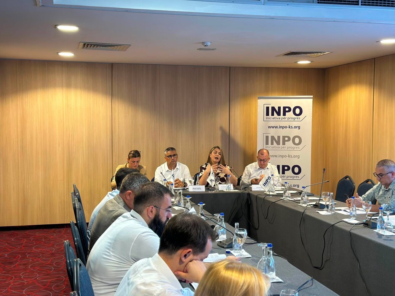 INPO publikon raportin  80  e aktiviteteve të prokurimit ishin planifikuar deri në qershor  u iniciuan vetëm 15 