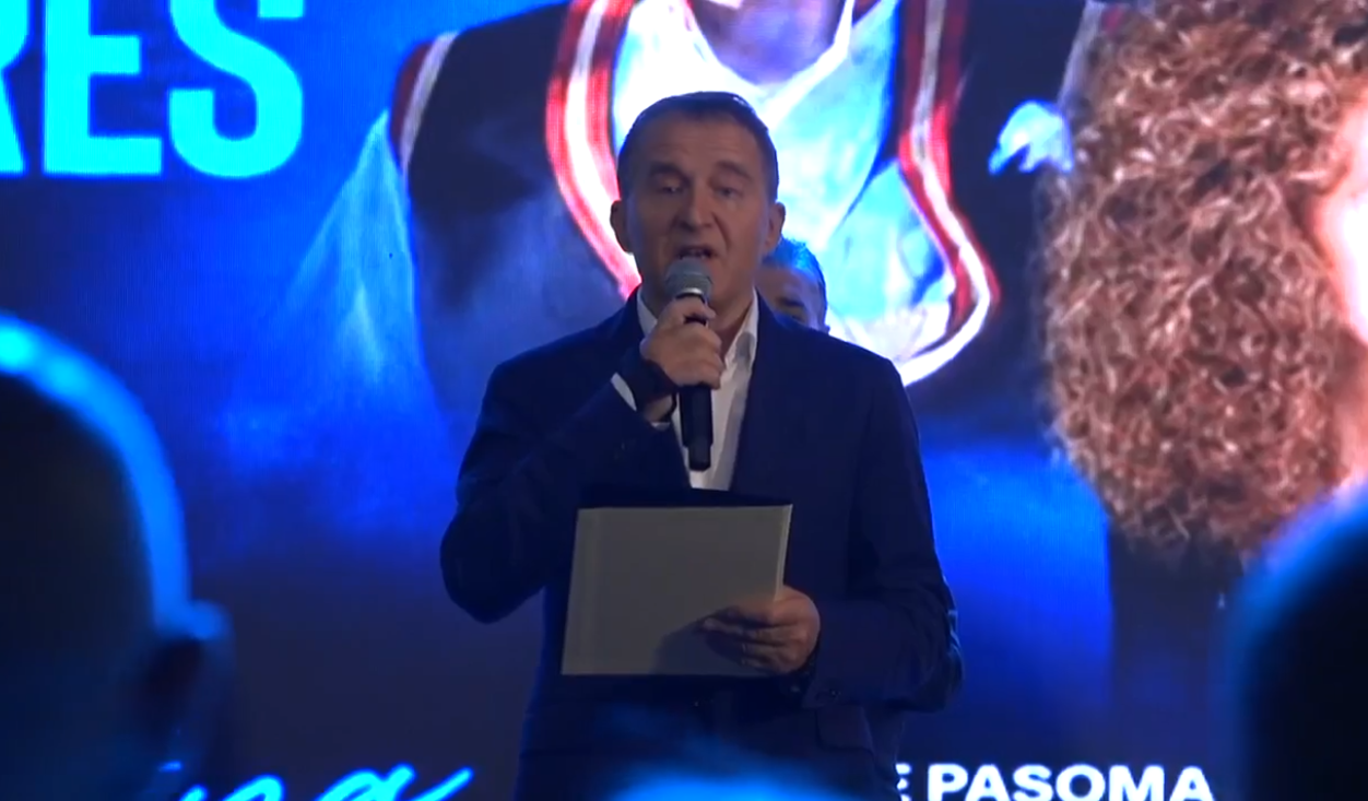 Vushtrria hap festivalin tradicional  Ditët e Diasporës   Idrizi  Mirë se erdhët në vendlindjen tuaj