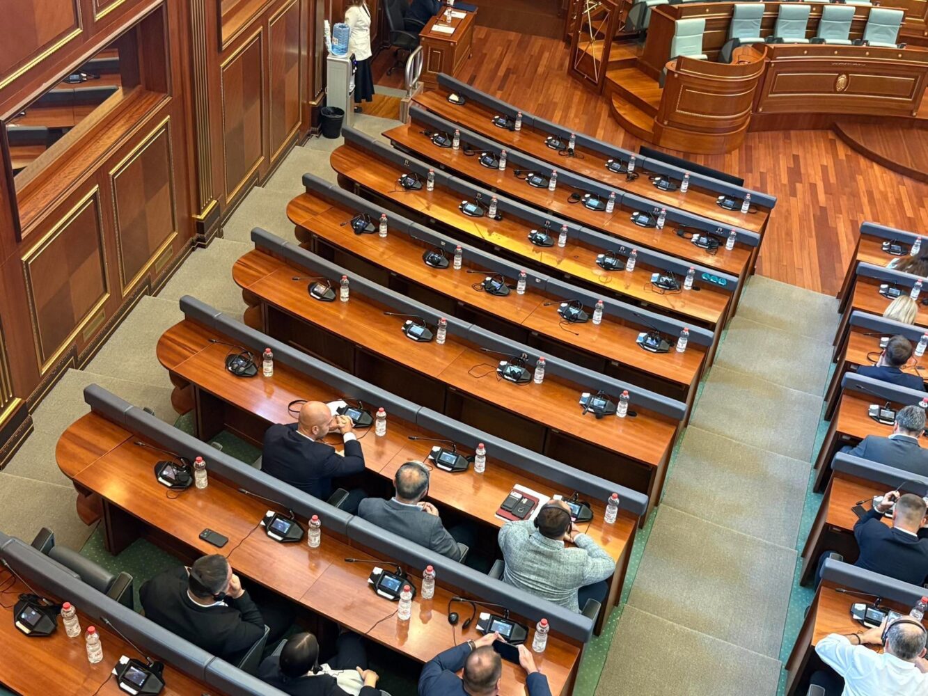 Vujoviq e Listës Serbe zgjedhet nënkryetare e Kuvendit