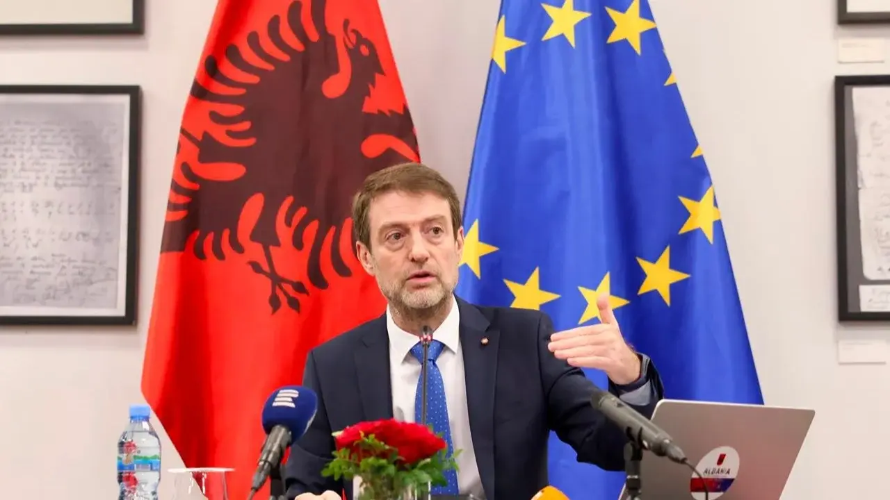 Kryediplomati Hoxha thirrje shqiptarëve të Luginës: Merrni pjesë masivisht në zgjedhje, secila votë ka rëndësi