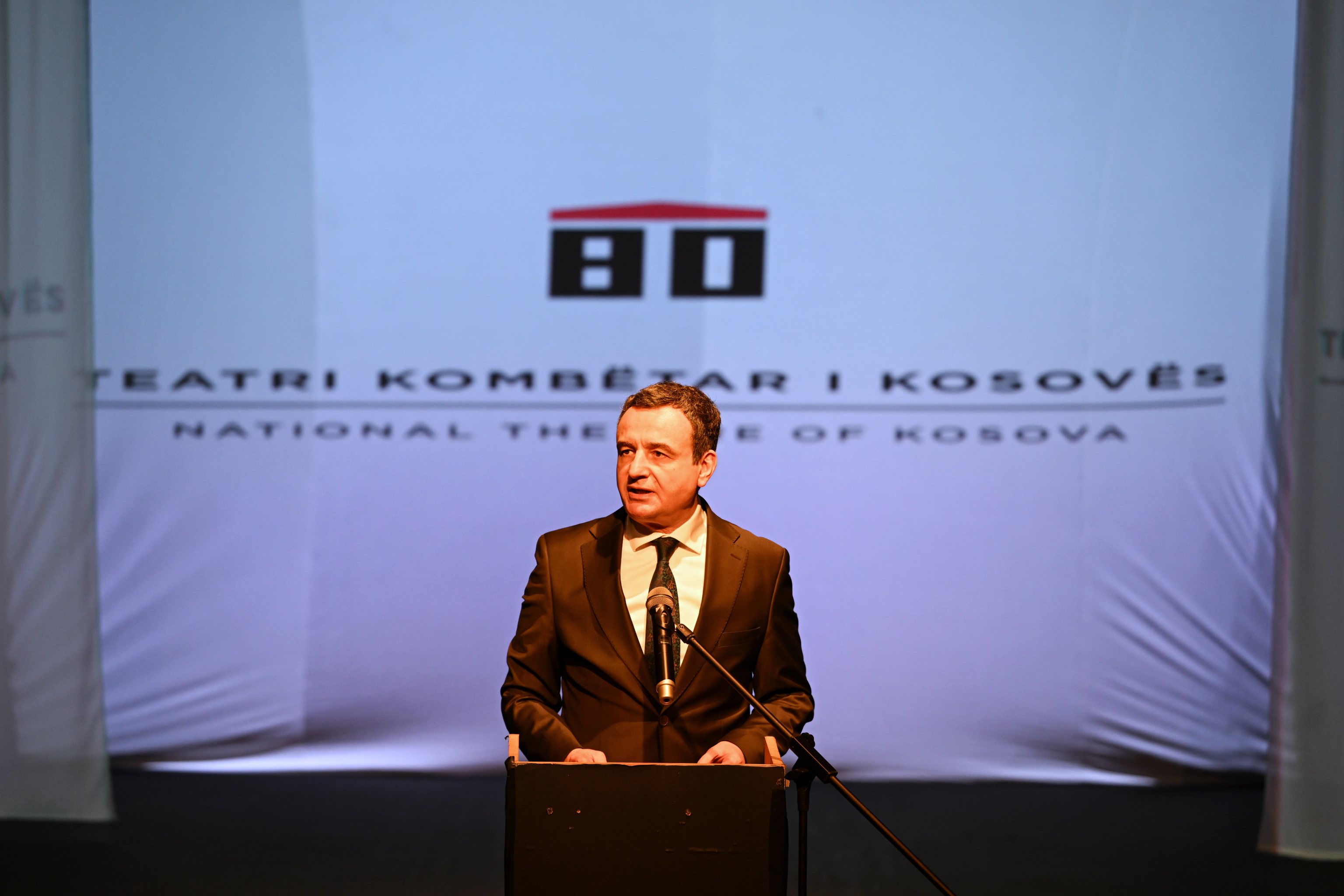 Kurti në 80-vjetorin e Teatrit Kombëtar: Mbi 7 milionë euro investime për rinovimin e tij