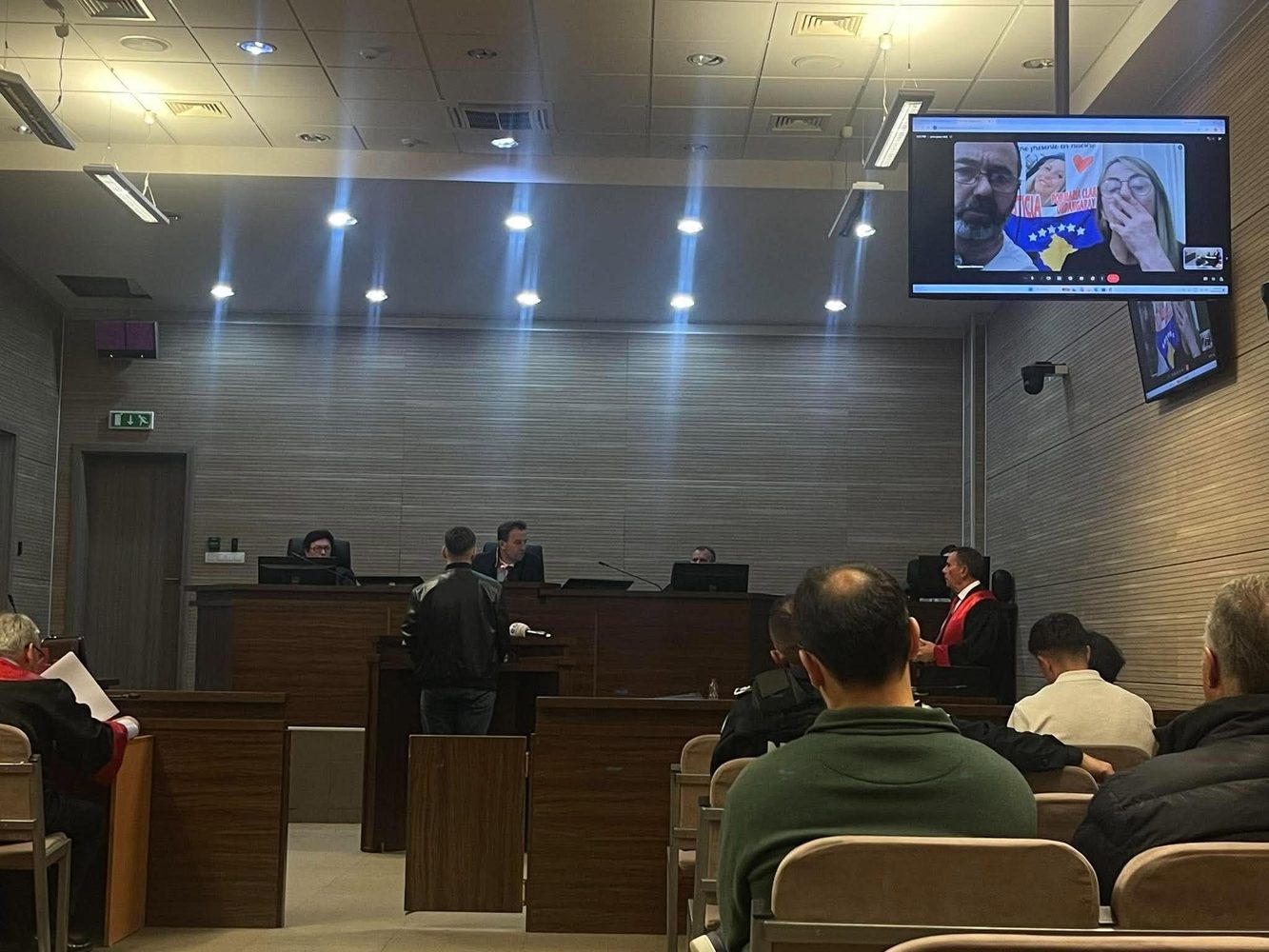 Dëshmitari në rastin e rigjykimit ndaj Endrit Nikës  Kam parë lëvizjet e Endritit nga dera e dhomës deri te ashensori