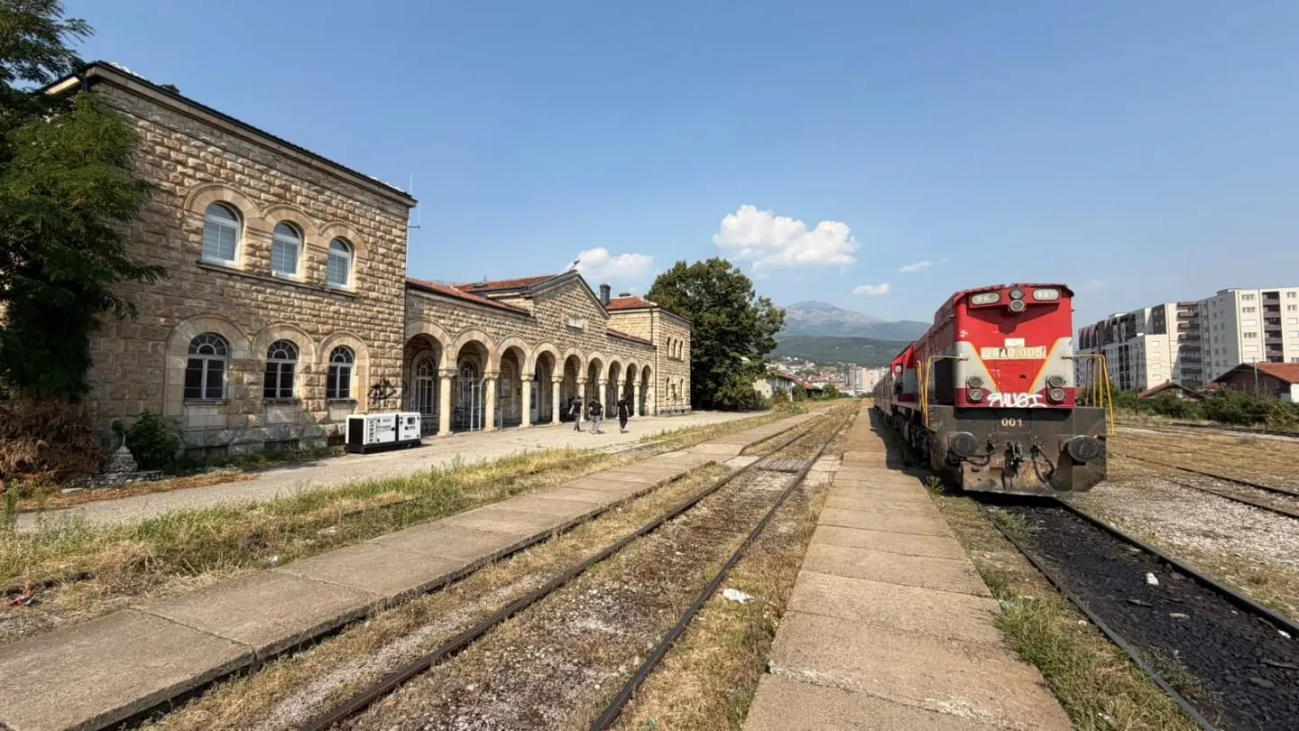 Punëtorët e Infrakos-it protestojnë të hënën